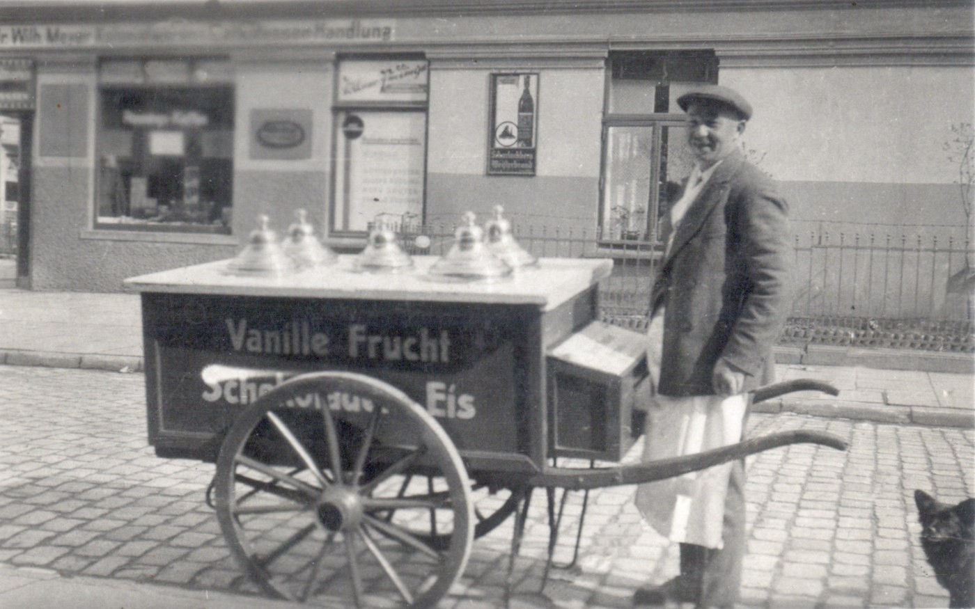 Historischer Eiswagen von Albert Manke, um 1922